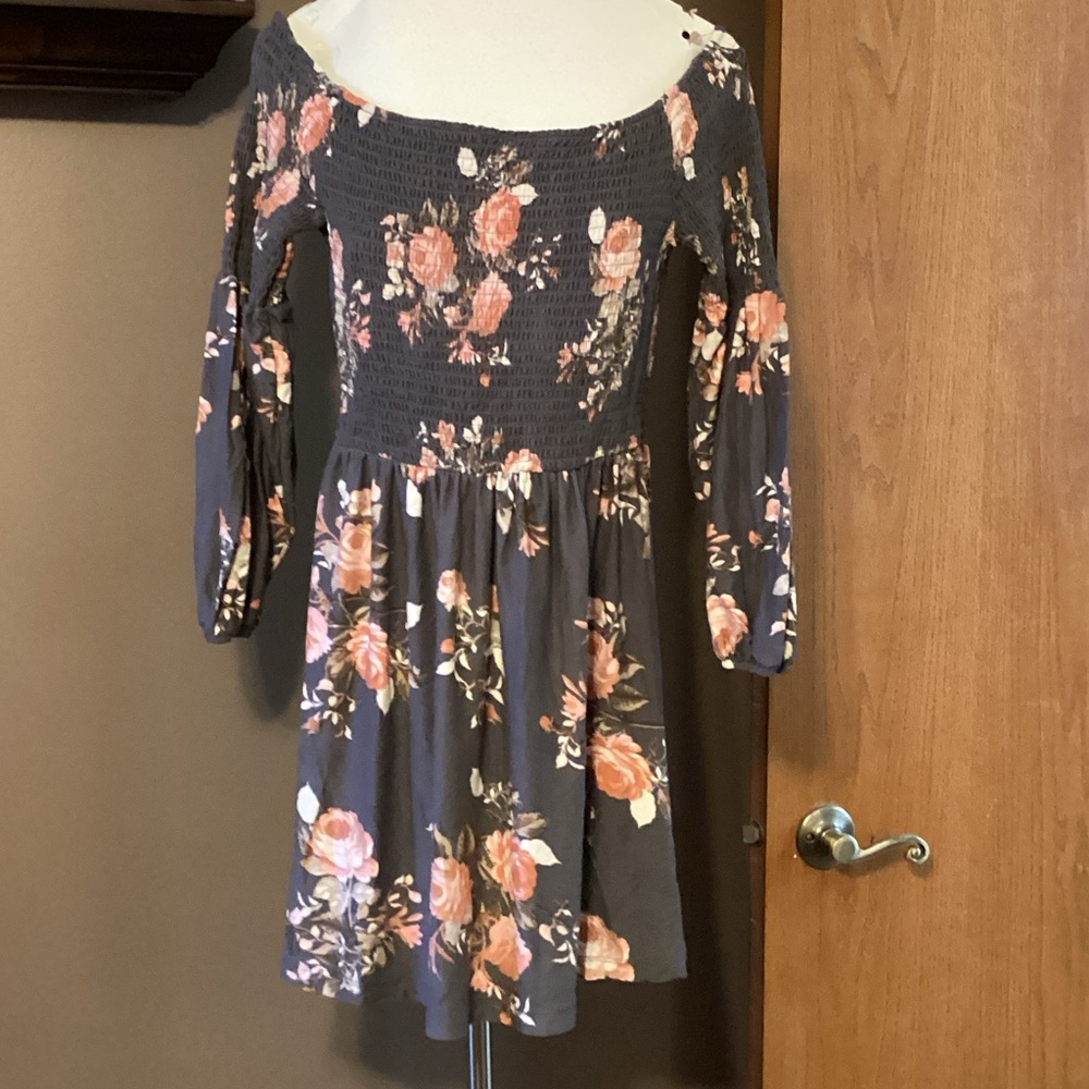 Floral Off-Shoulder long sleeve Dress